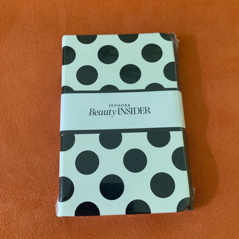NOTEBOOK + PEN: Sephora Beauty Insider Pocket Size - Picture 3 of 11